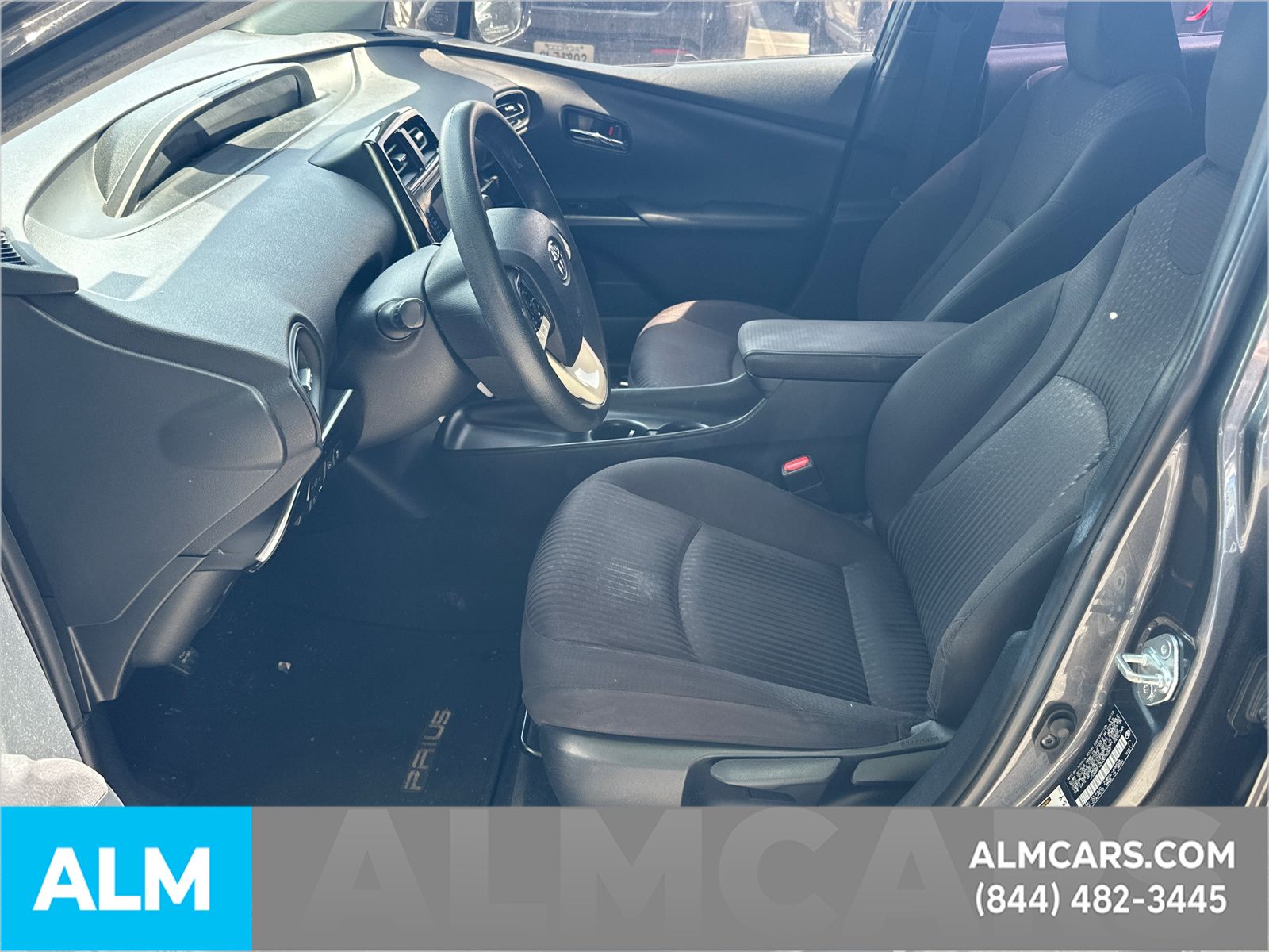 Used 2018 Gray Toyota Two image 10
