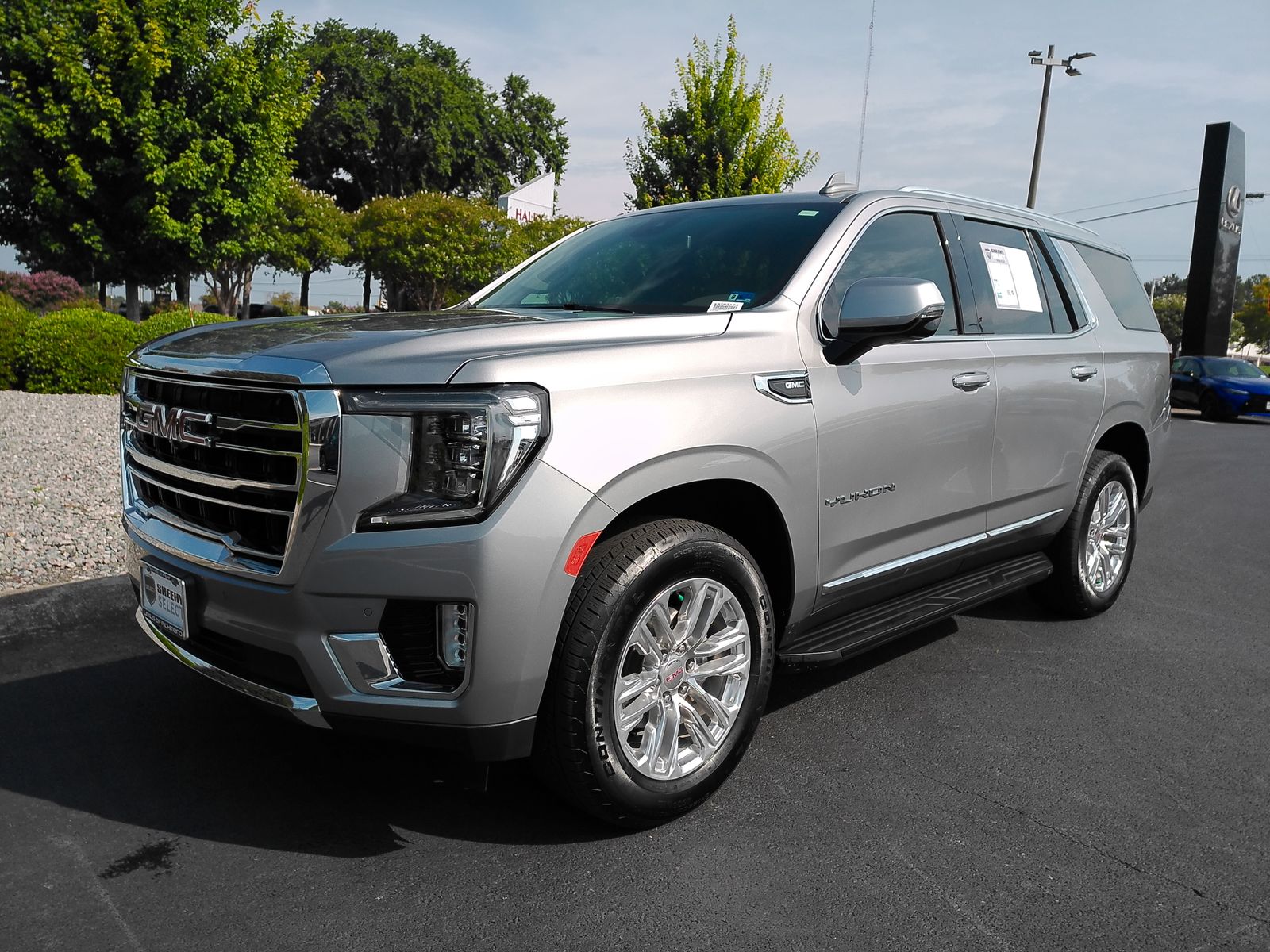Used 2024 Silver GMC SLT image 8