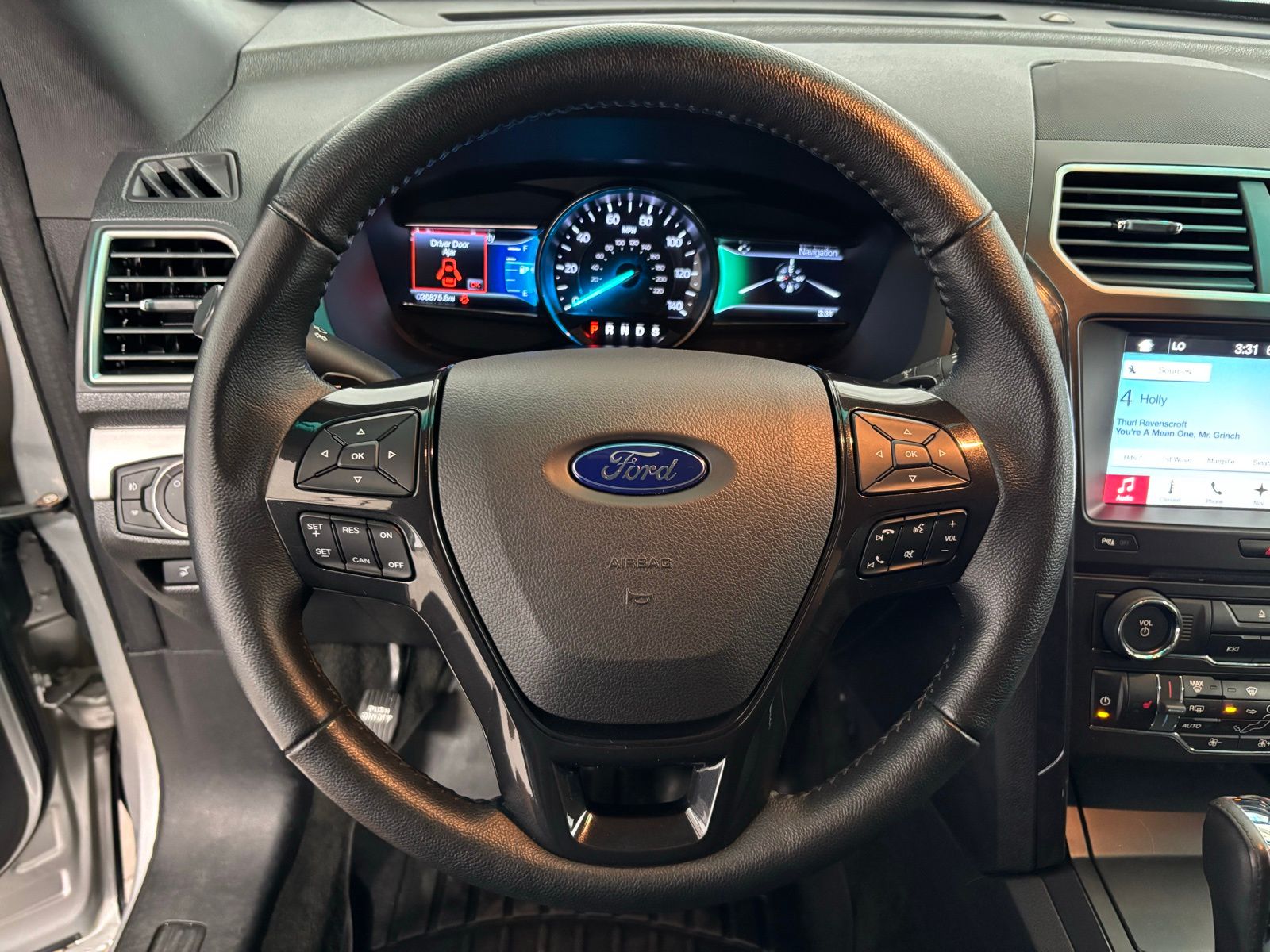 Used Car 2017 Ford Explorer  Xlt For Sale Under $20,000 In Austin, Texas