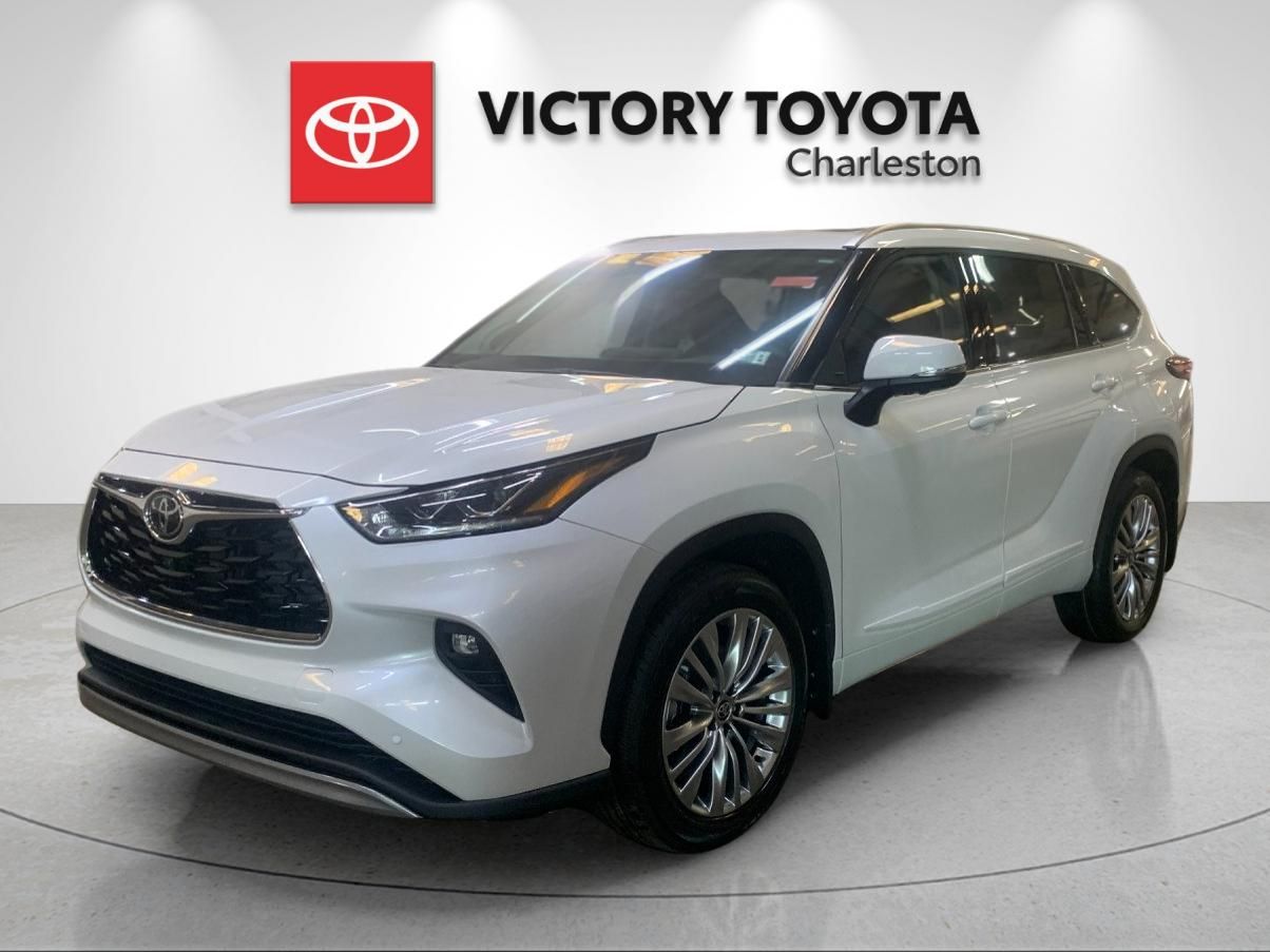 Wind Chill Prl 2026 Toyota Highlander Platinum AWD SUV / Crossover All-Wheel Drive 8-Speed Automatic