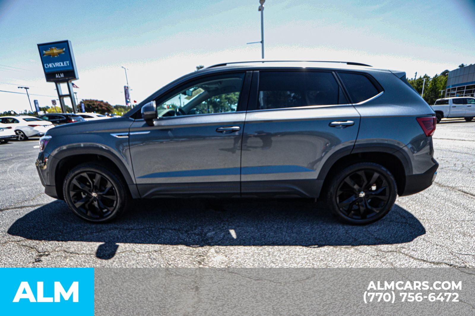 2022 Volkswagen Taos SE photo 7