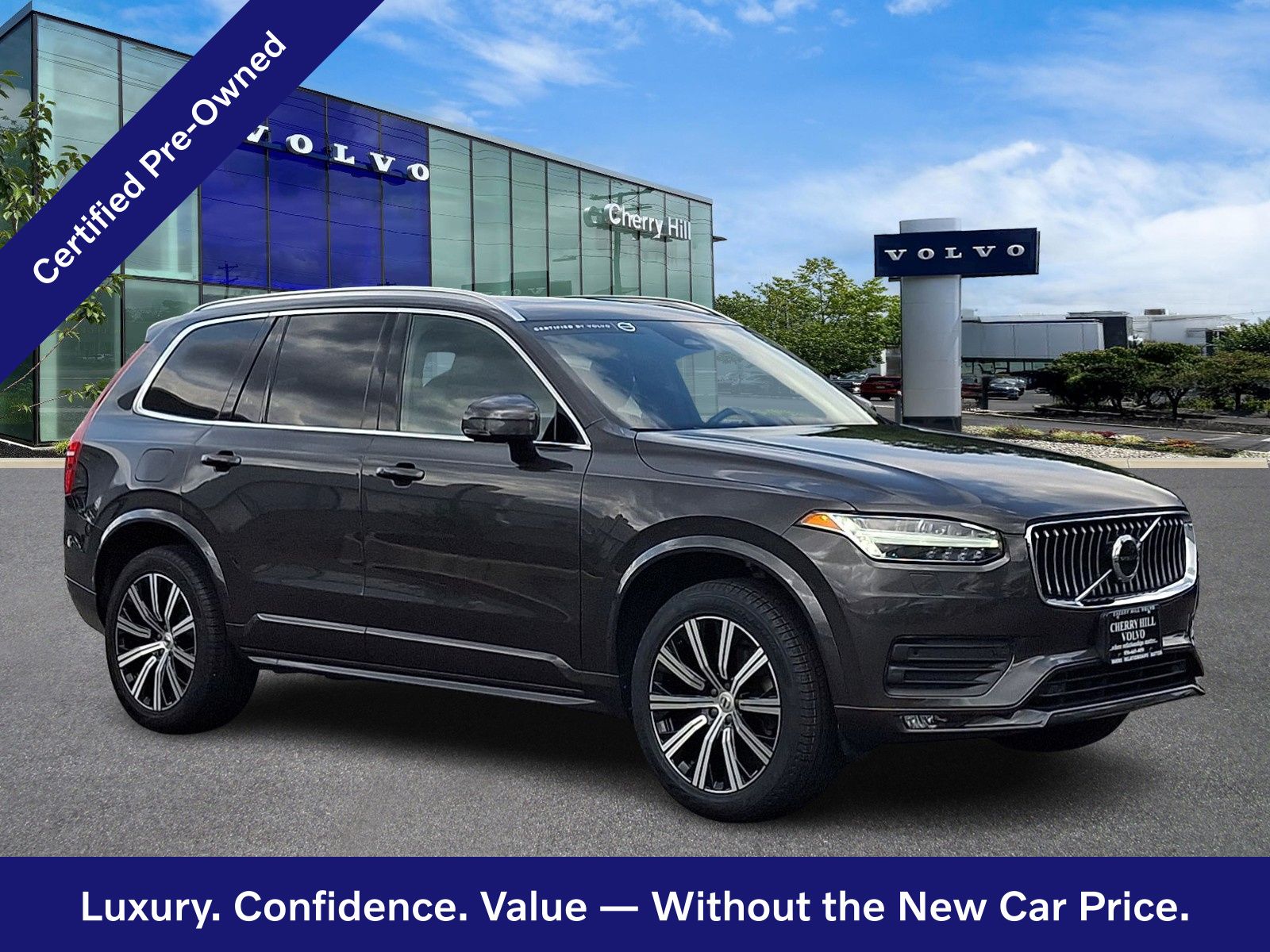 Platinum Gray Metallic 2023 Volvo XC90 SUV / Crossover All-Wheel Drive Automatic