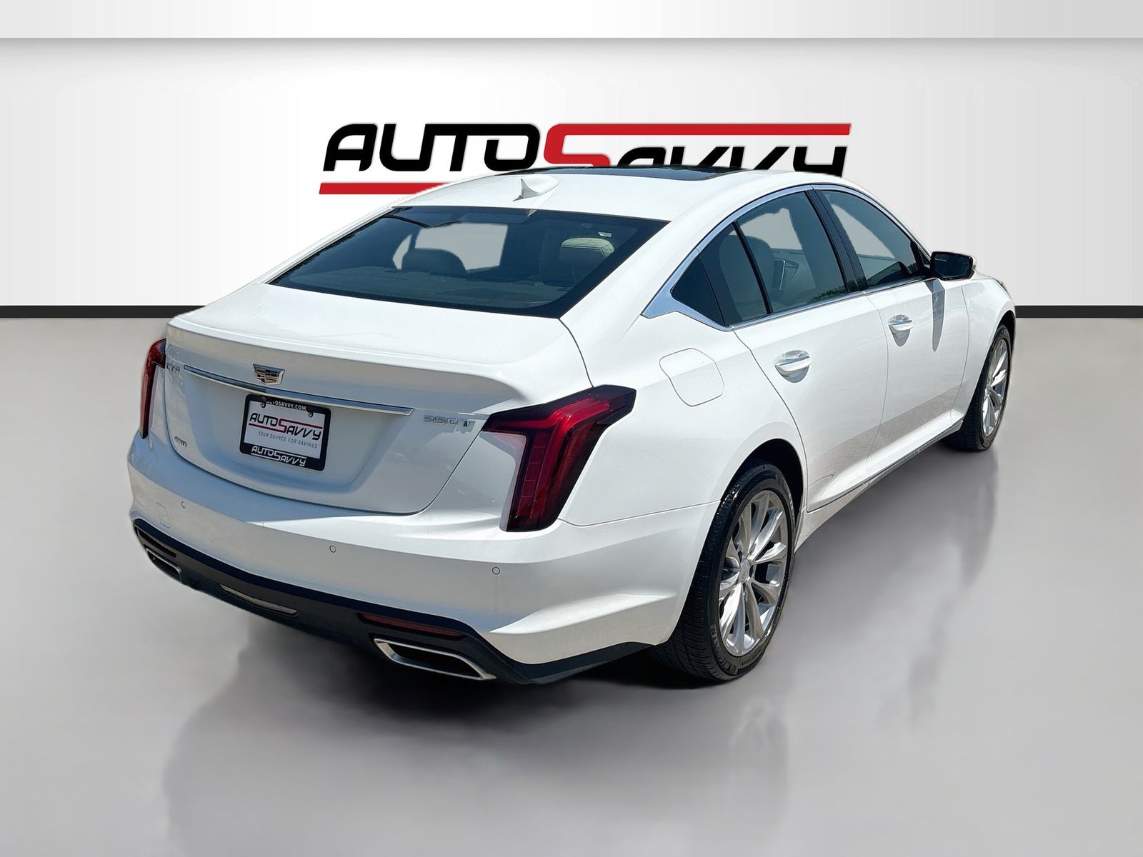 Used 2024 White Cadillac Premium Luxury image 7