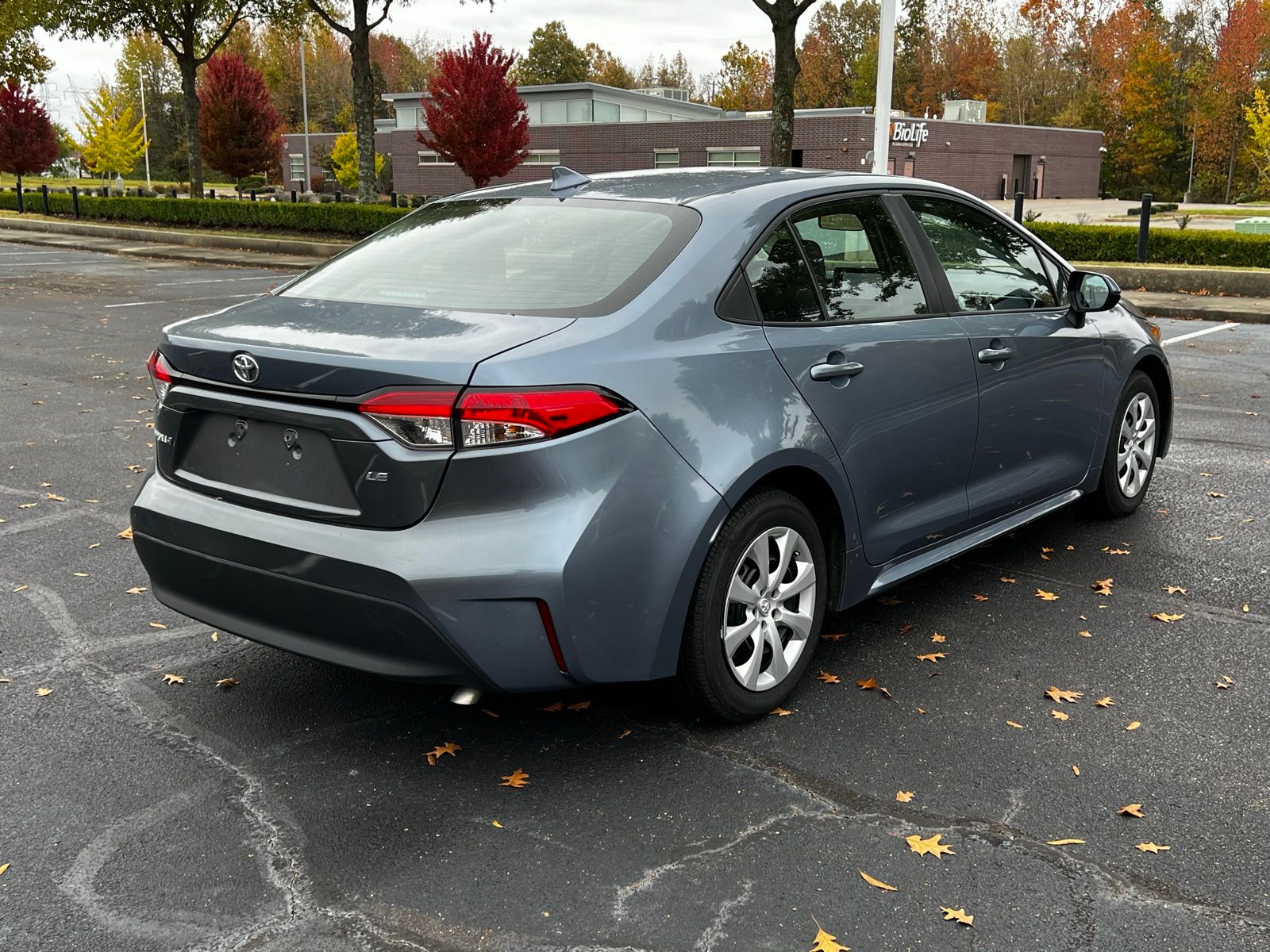 2023 Toyota Corolla LE 5