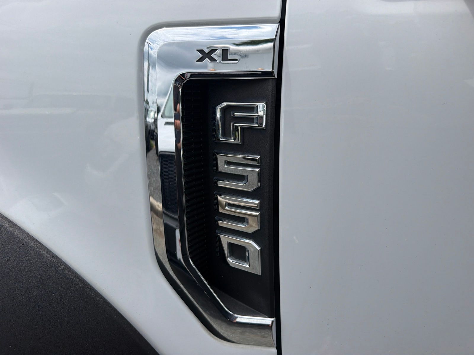 Used 2017 Oxford White Ford XL image 26
