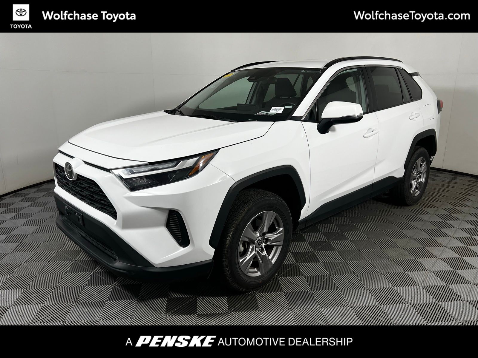 Thumbnail: 2021 Toyota RAV4 - 1