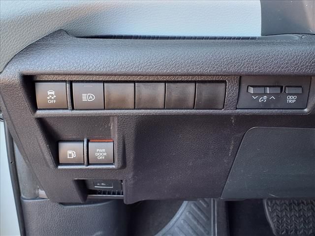 2025 Toyota Sienna XLE  at Gullo Toyota