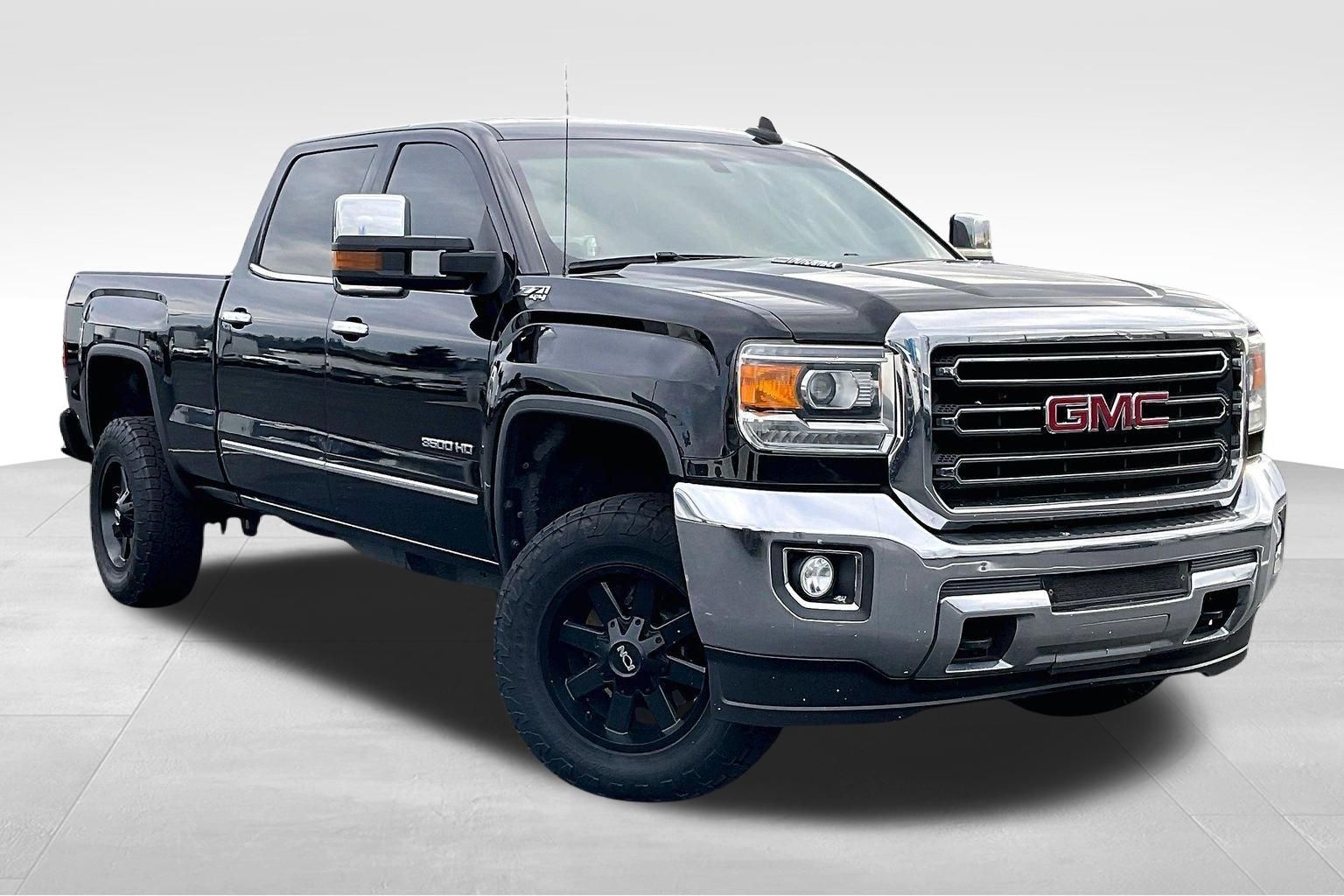 Black 2016 GMC Sierra 3500HD SLT Crew Cab 4WD Pickup Truck Four-Wheel Drive 6-Speed Automatic