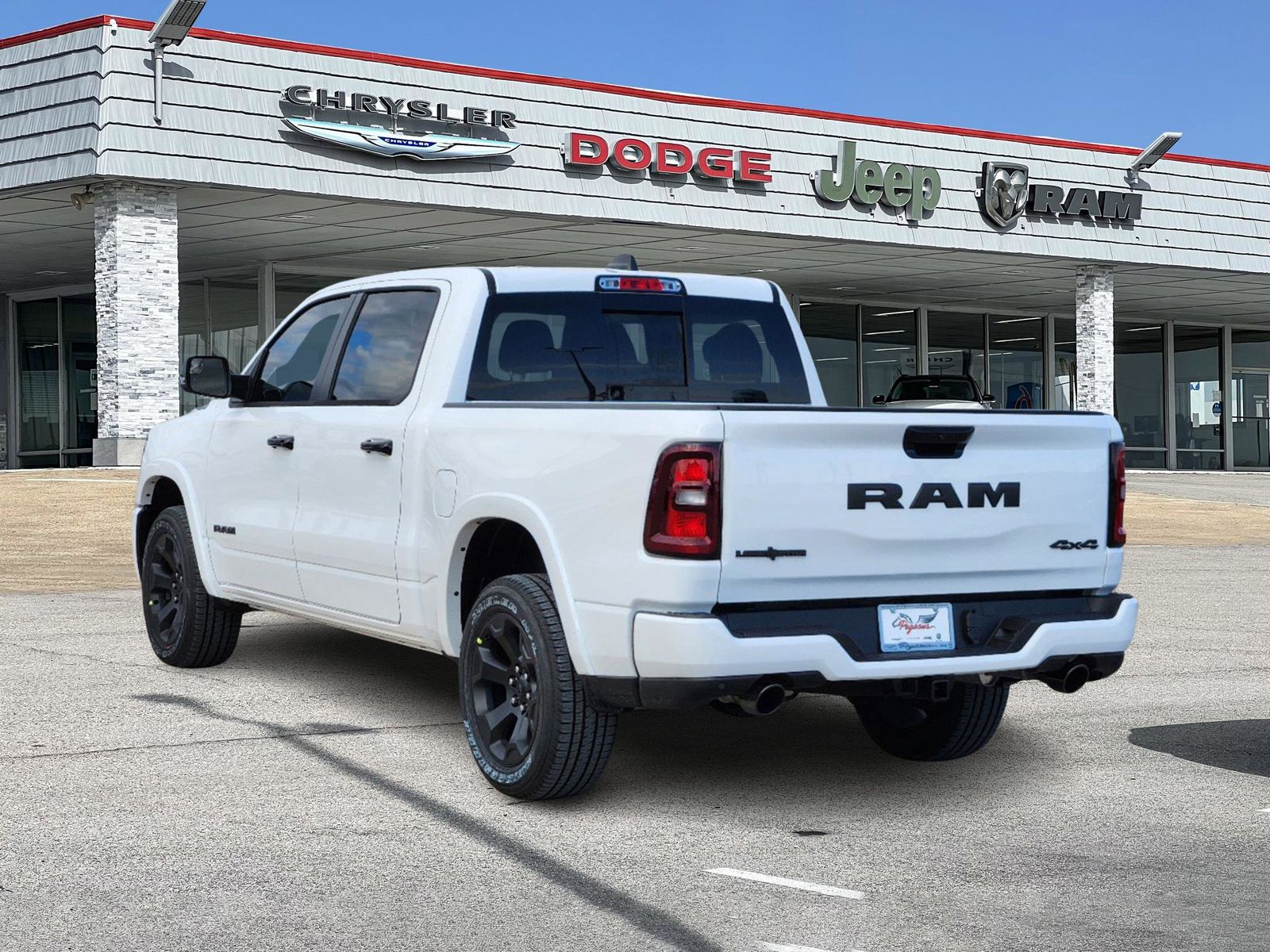 2025 Ram 1500 Big Horn/Lone Star 4