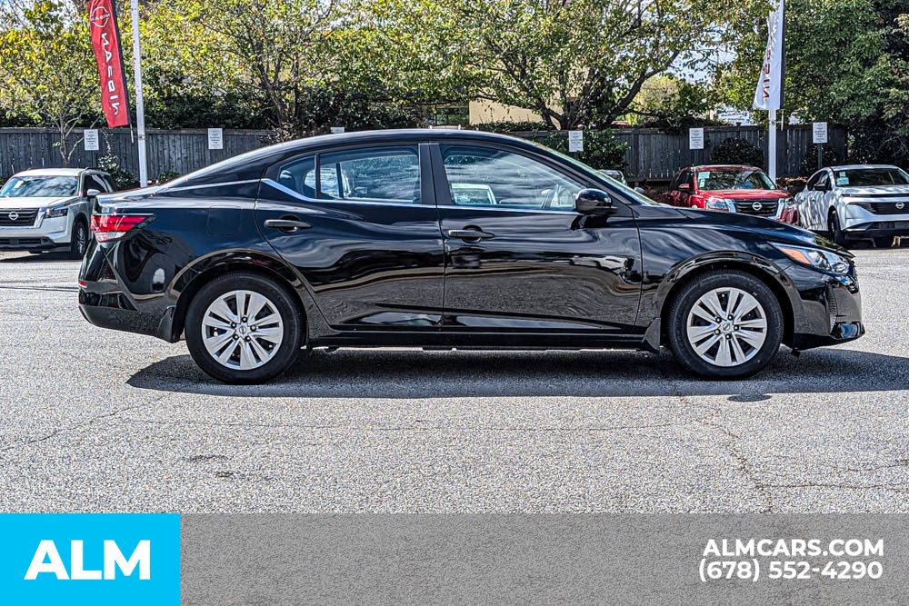 2024 Nissan Sentra S photo 8