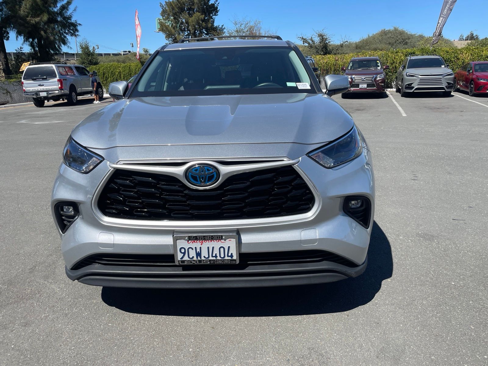 Celestial Silver Metallic 2023 Toyota Highlander Hybrid SUV / Crossover All-Wheel Drive Continuously Variable Transmission
