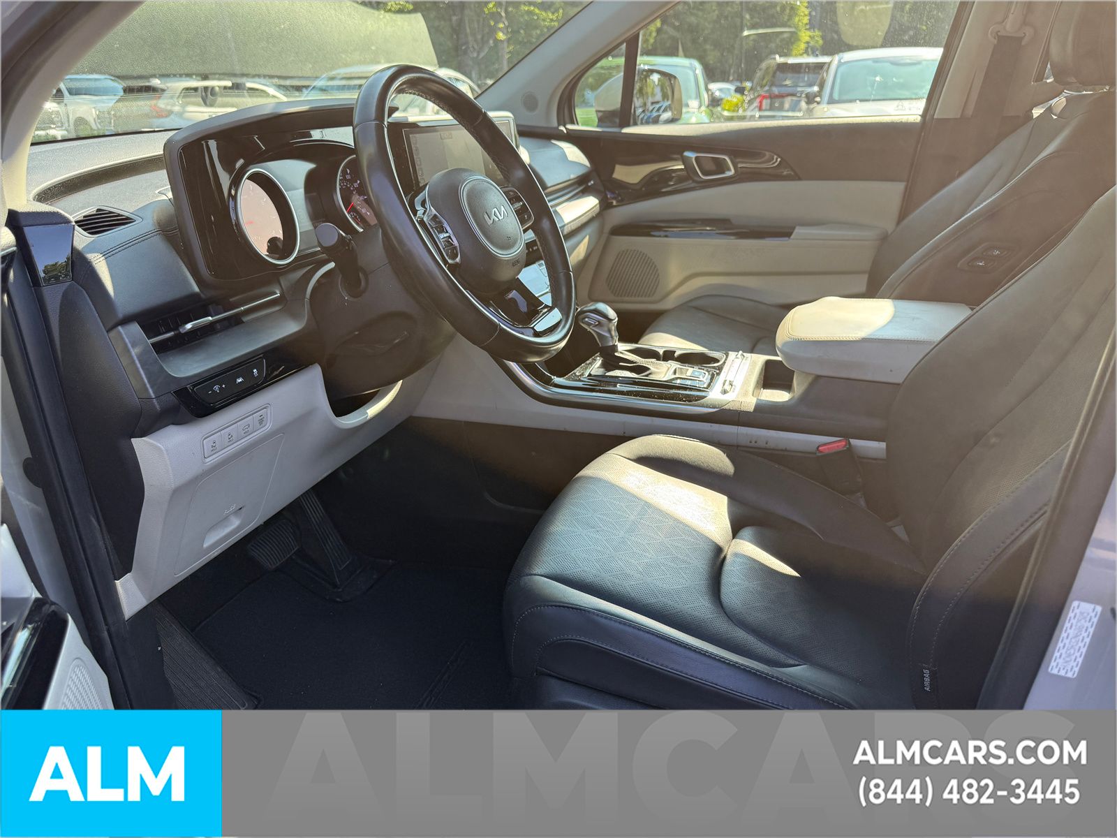 Used 2022 White Kia SX image 12