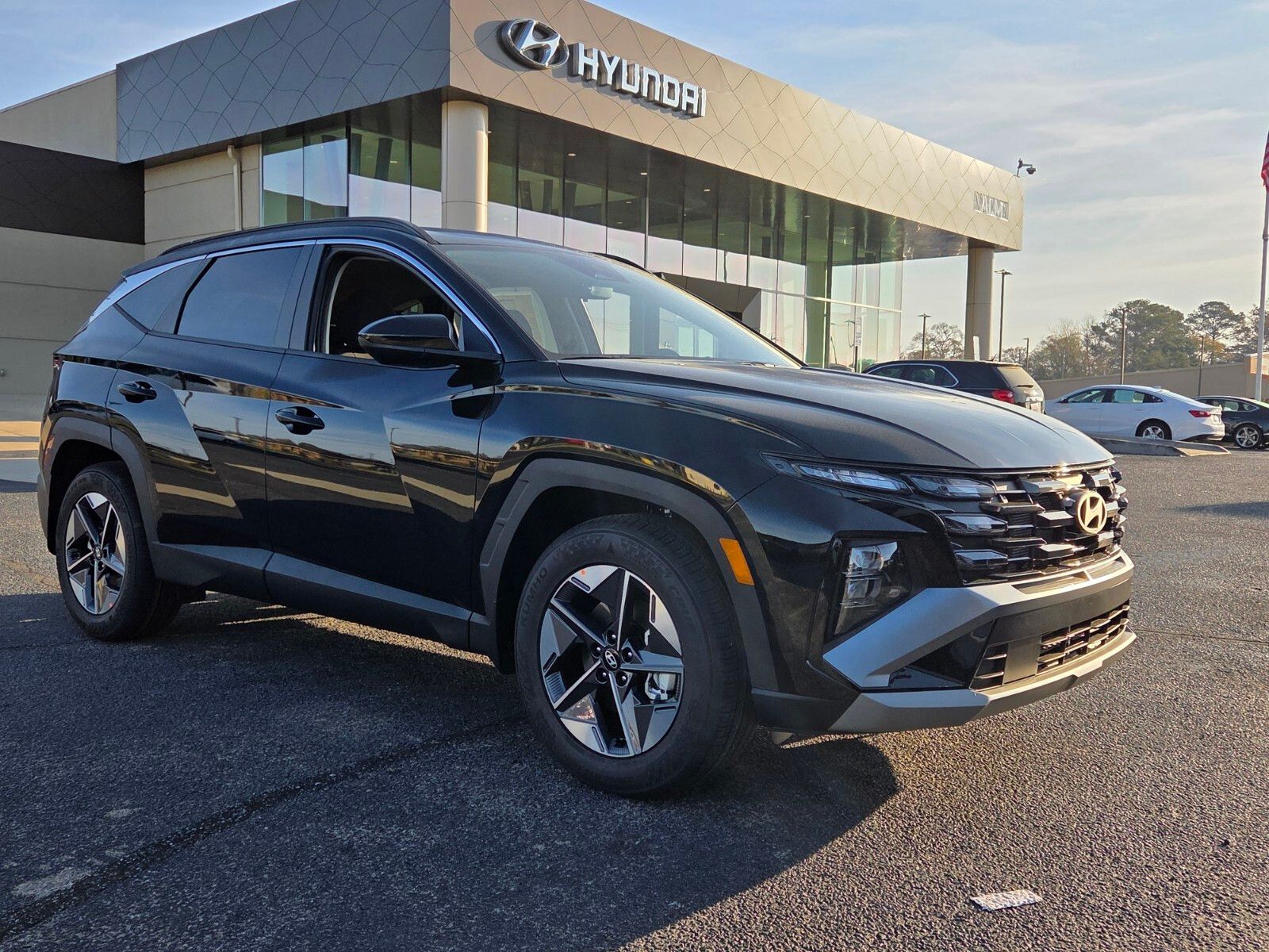 Phantom Black 2026 Hyundai Tucson SEL FWD SUV / Crossover Front-Wheel Drive 8-Speed Automatic
