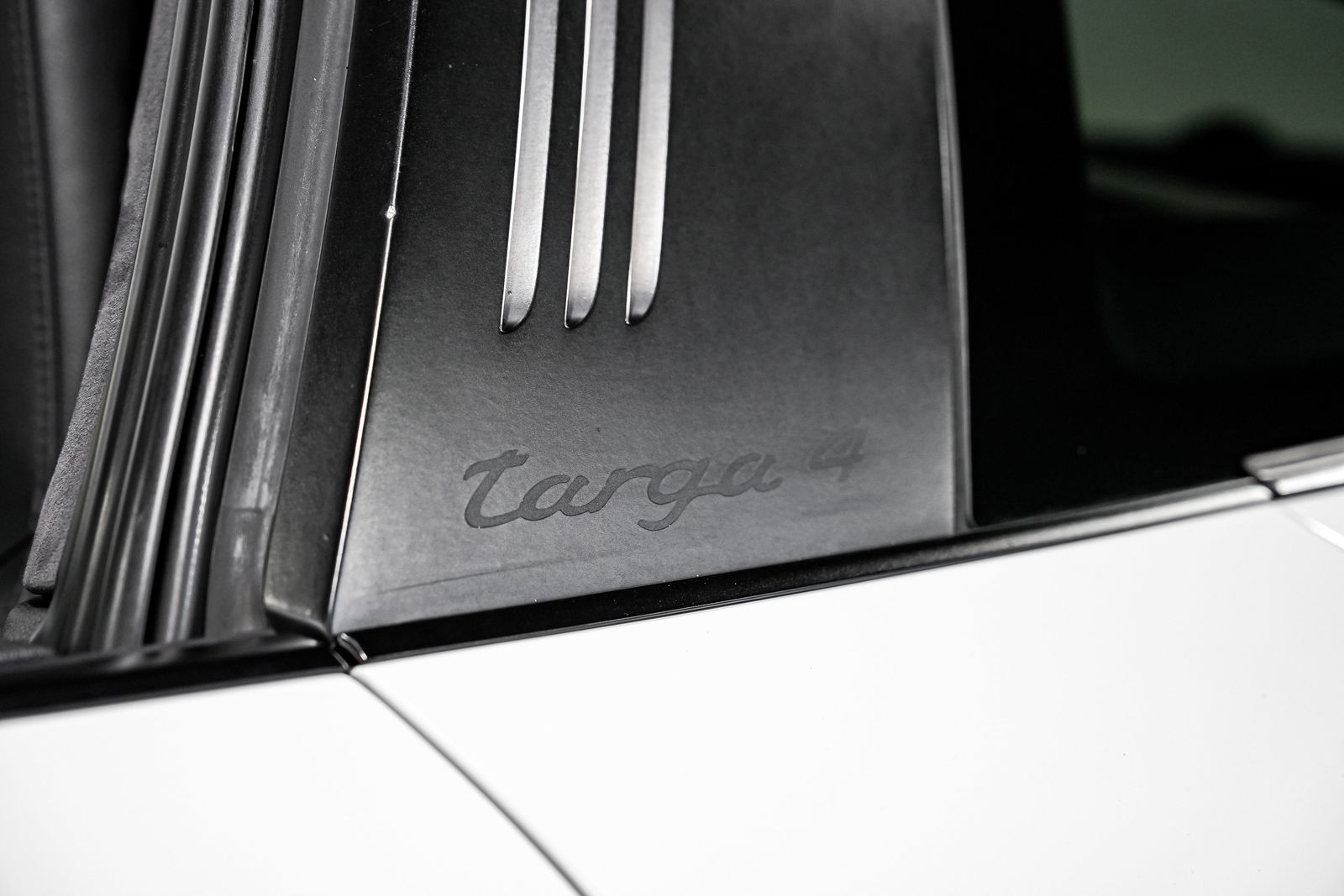 2017 Porsche 911 Targa 4 — photo 47