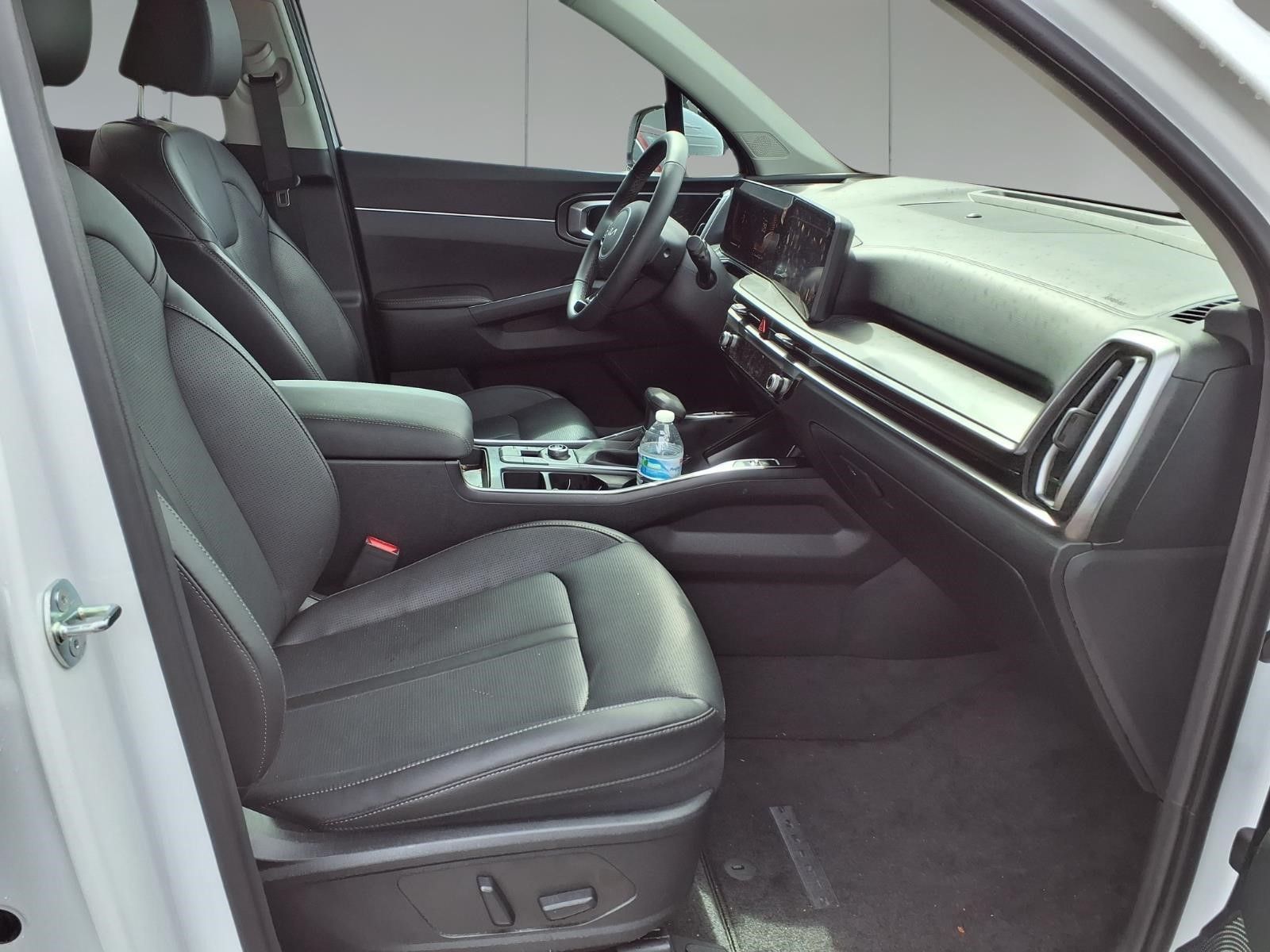 2025 Kia Sorento EX White at Classic Elite Chevrolet Sugar Land