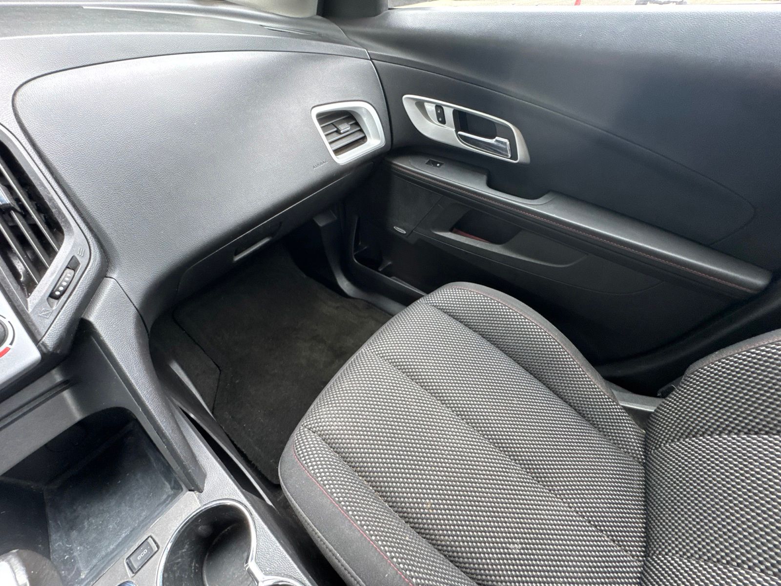 Used 2013 Summit White Chevrolet LT image 28