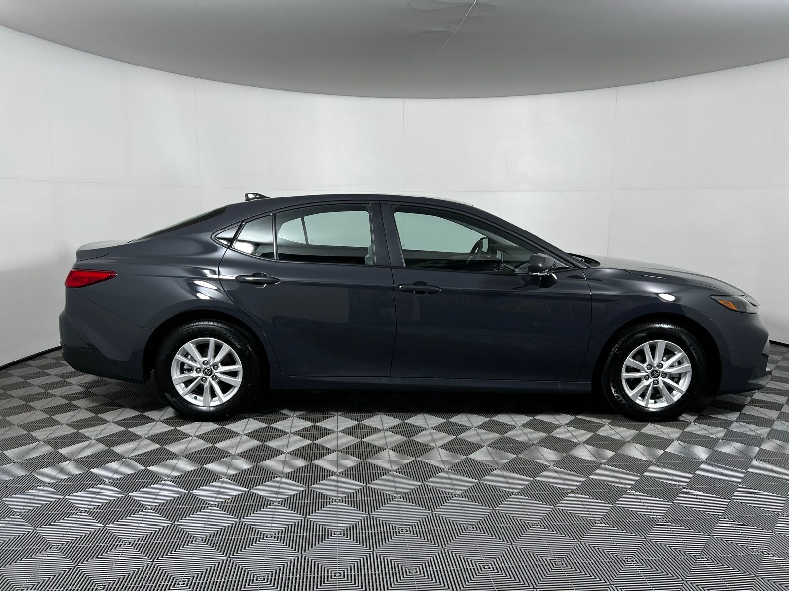 Thumbnail: 2026 Toyota Camry - 4