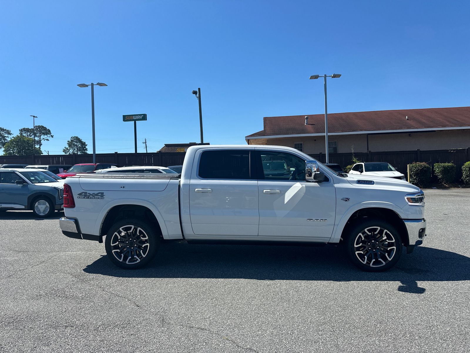 New 2026 Ivory White Tri-Coat Pearl-Coat Exterior Paint RAM Limited image 9