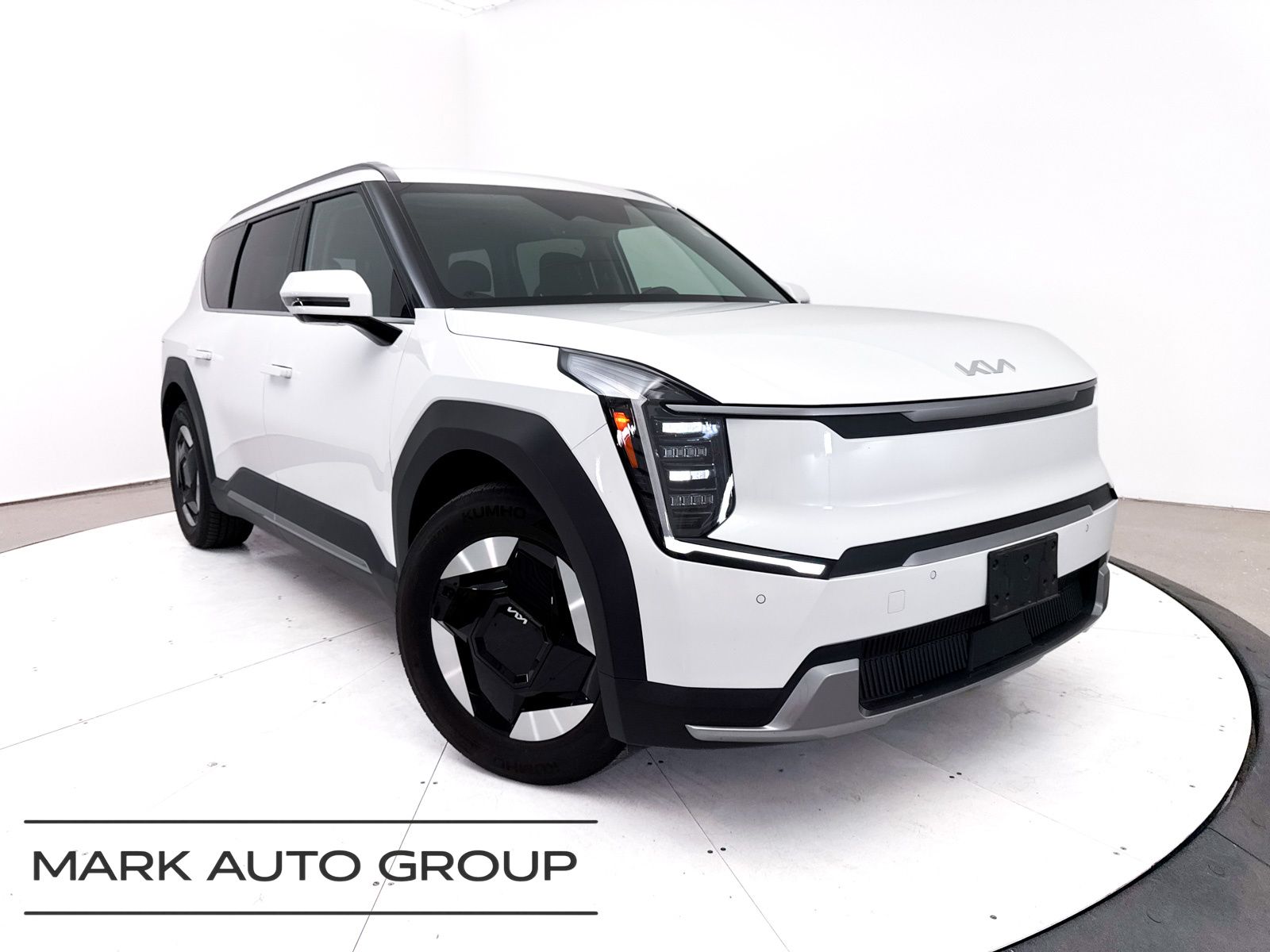 Snow White Pearl 2024 Kia EV9 SUV / Crossover All-Wheel Drive 1-Speed Automatic