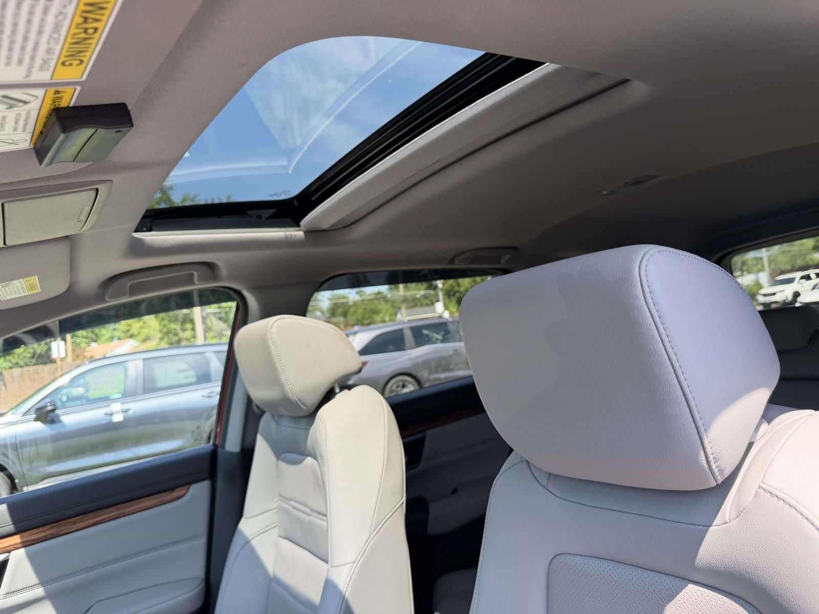 Used 2022  Honda EX-L image 9