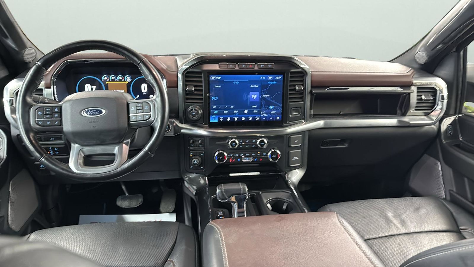 Used Car 2022 Ford F-150  Lariat For Sale Under $40,000 In Austin, Texas