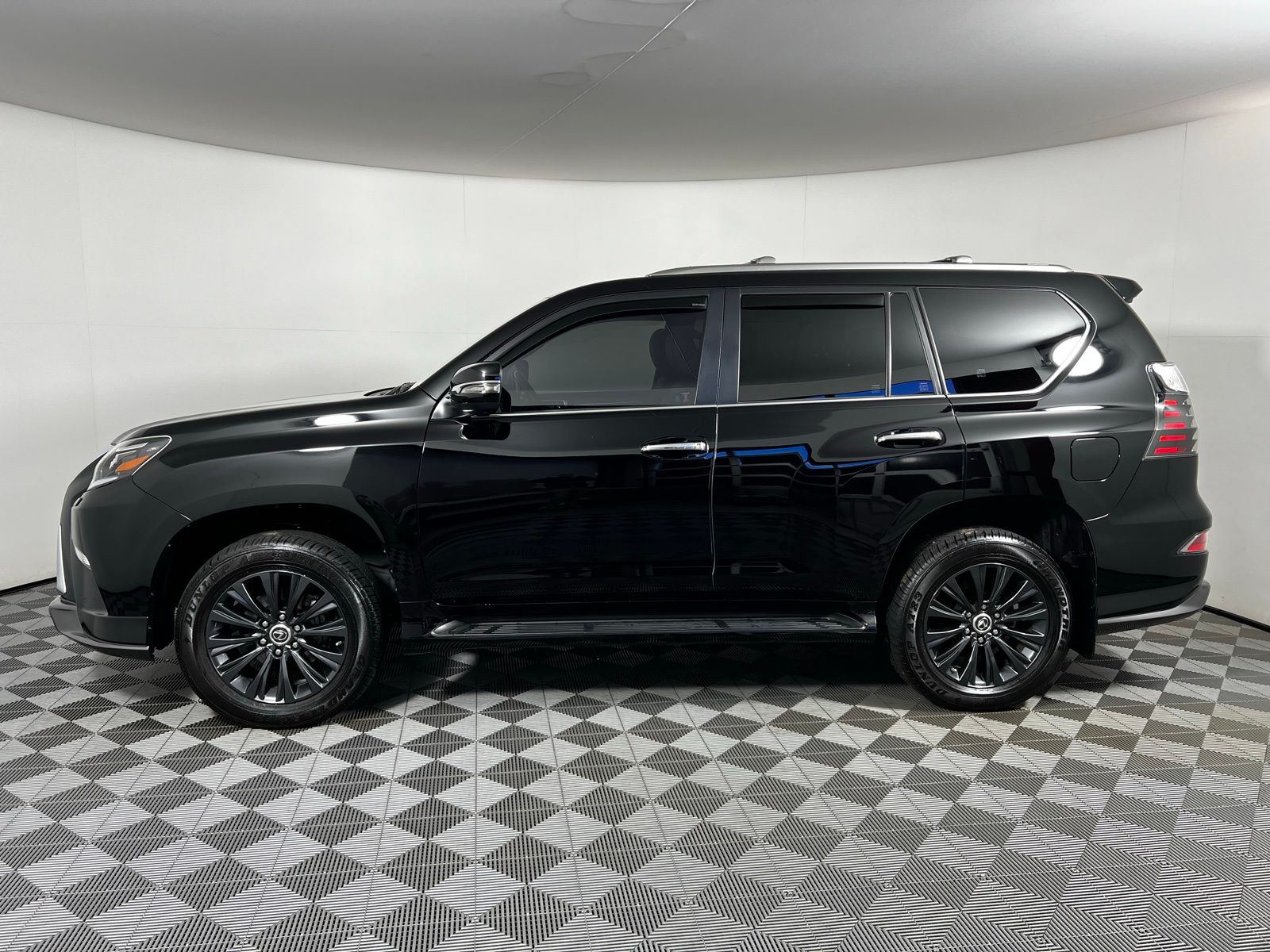 2023 Lexus GX 460 Luxury 8