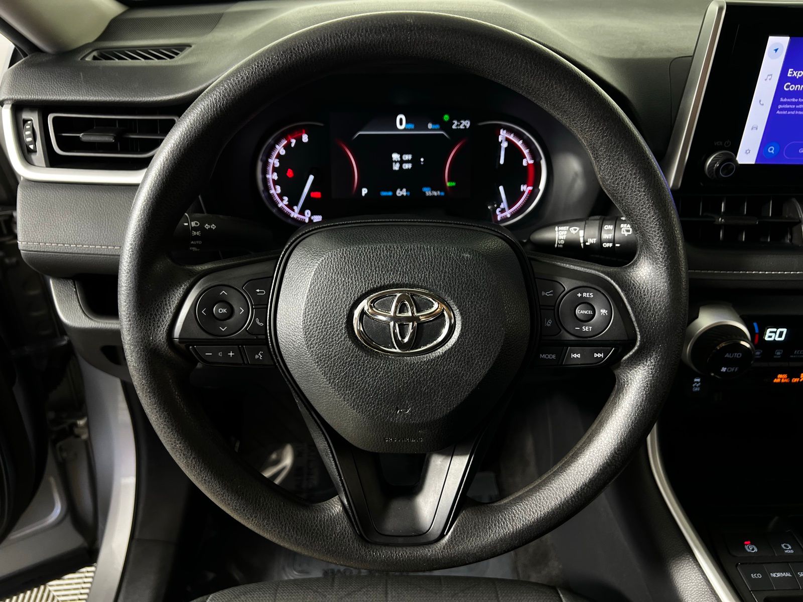 Thumbnail: 2024 Toyota RAV4 - 15