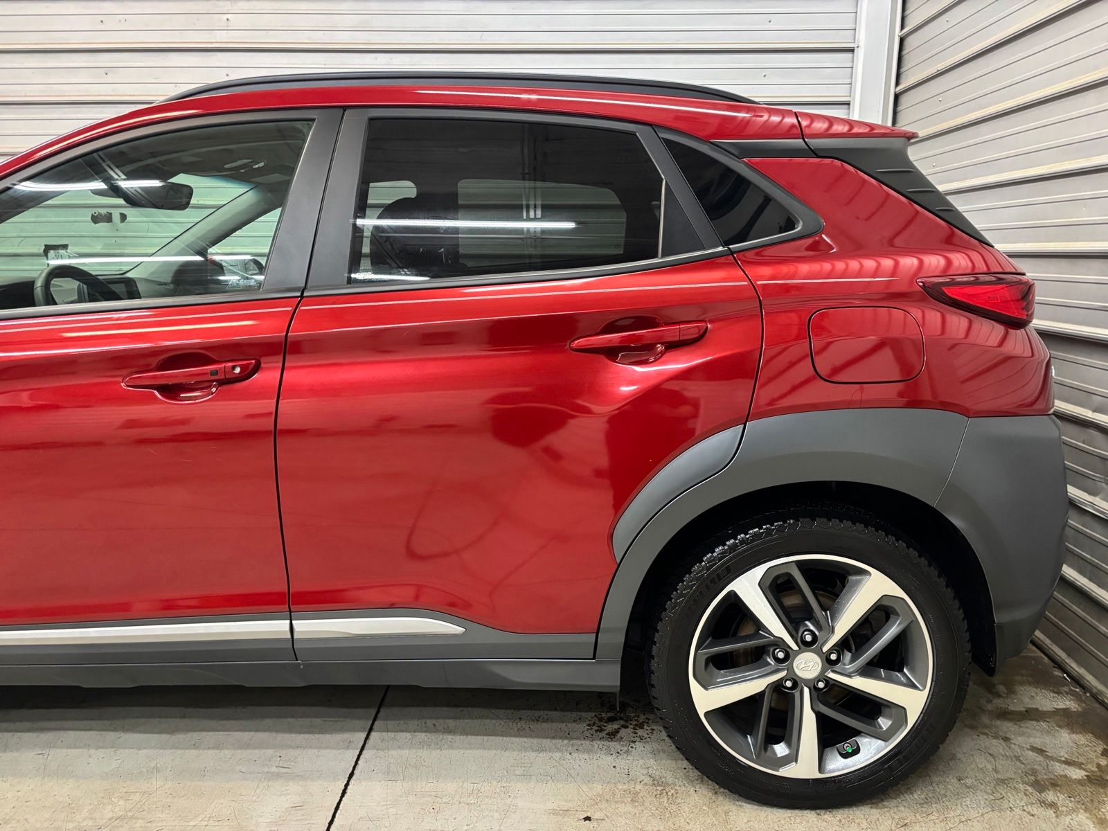 2019 Hyundai KONA Limited - Image 5