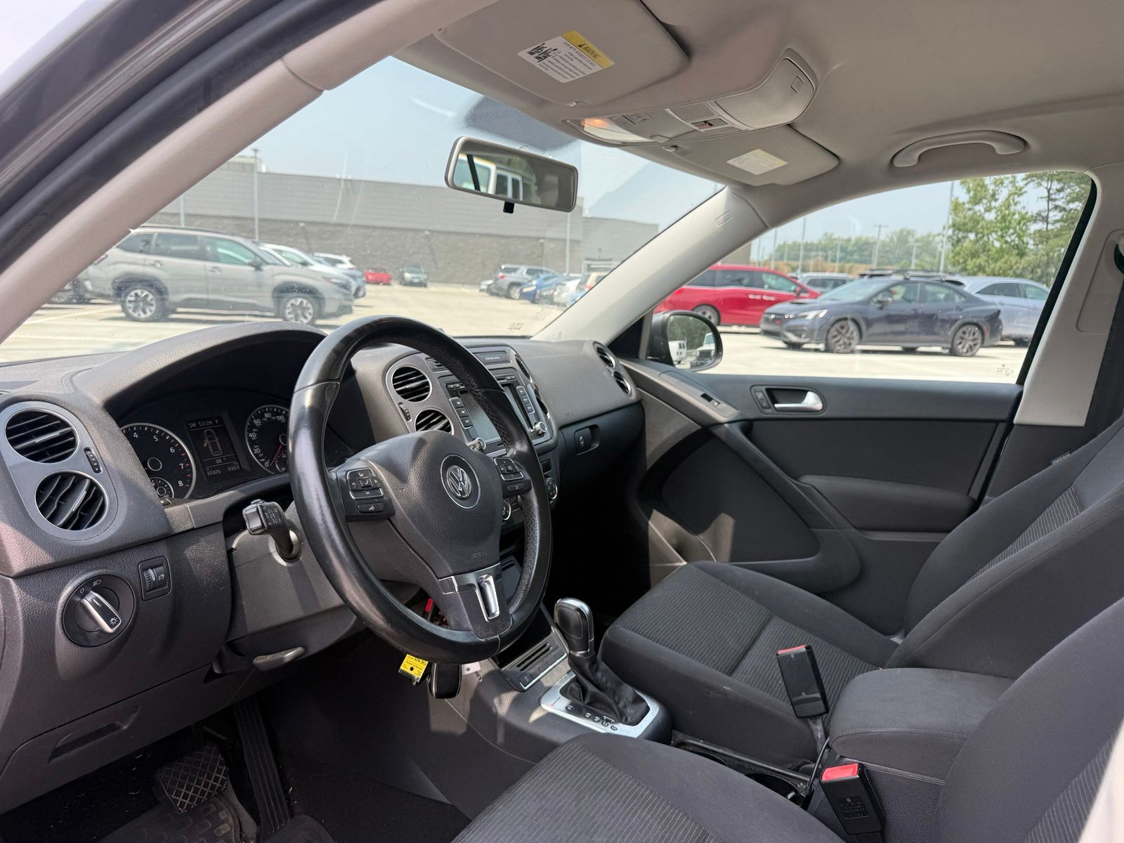 Used 2015 Gray Volkswagen S image 9