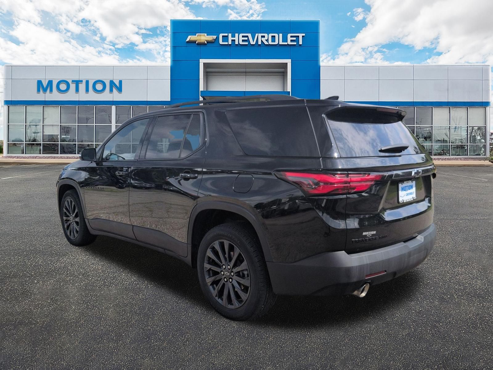 View vehicle photo 7