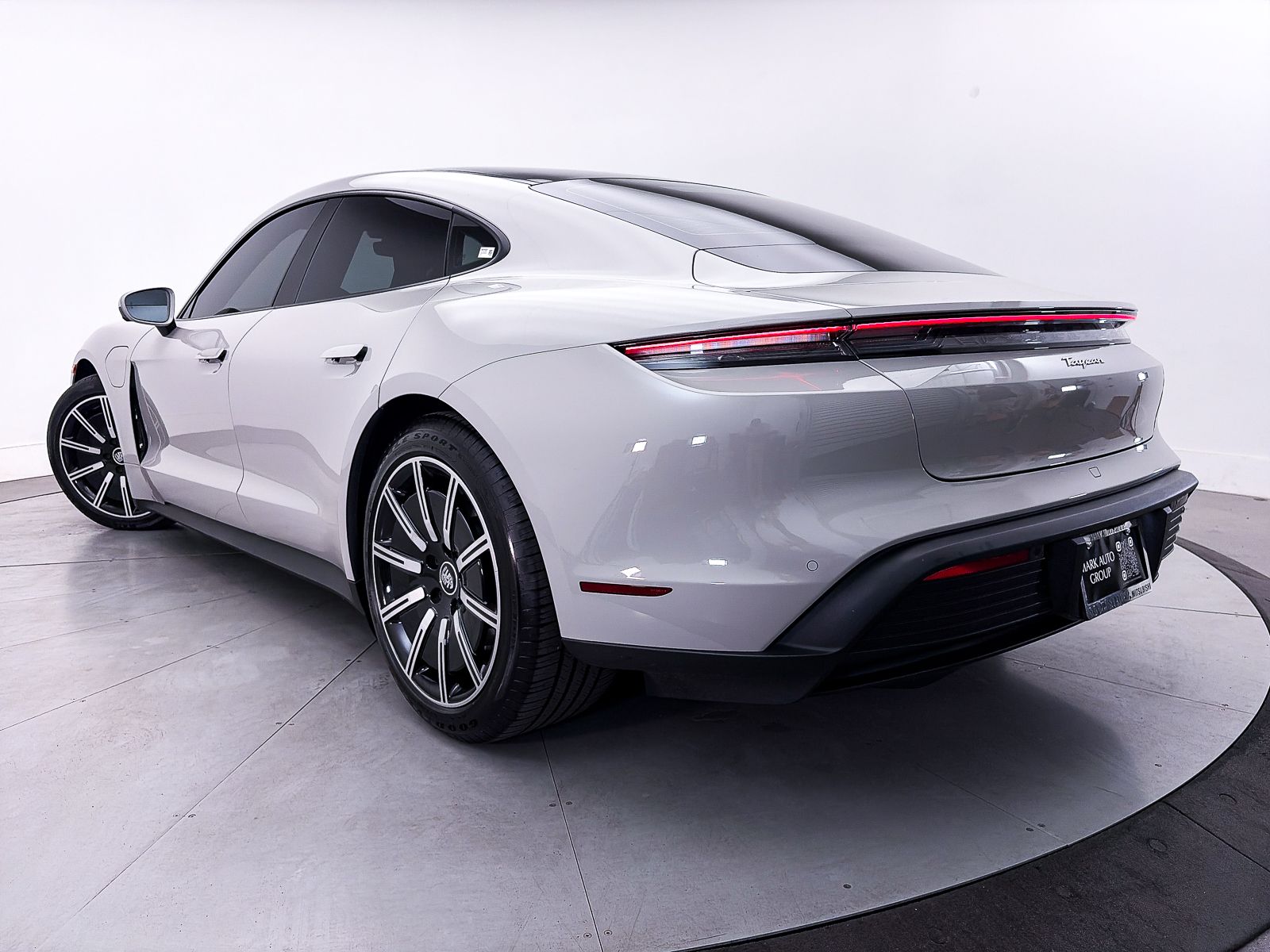 Used 2024 Porsche Taycan Base with VIN WP0AA2Y18RSA13397 for sale in Scottsdale, AZ