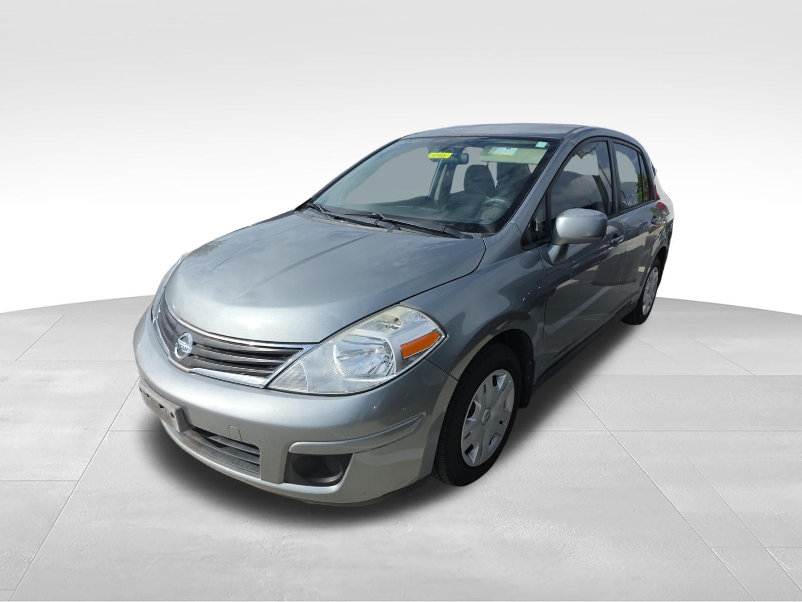 2011 Nissan Versa 1.8 S