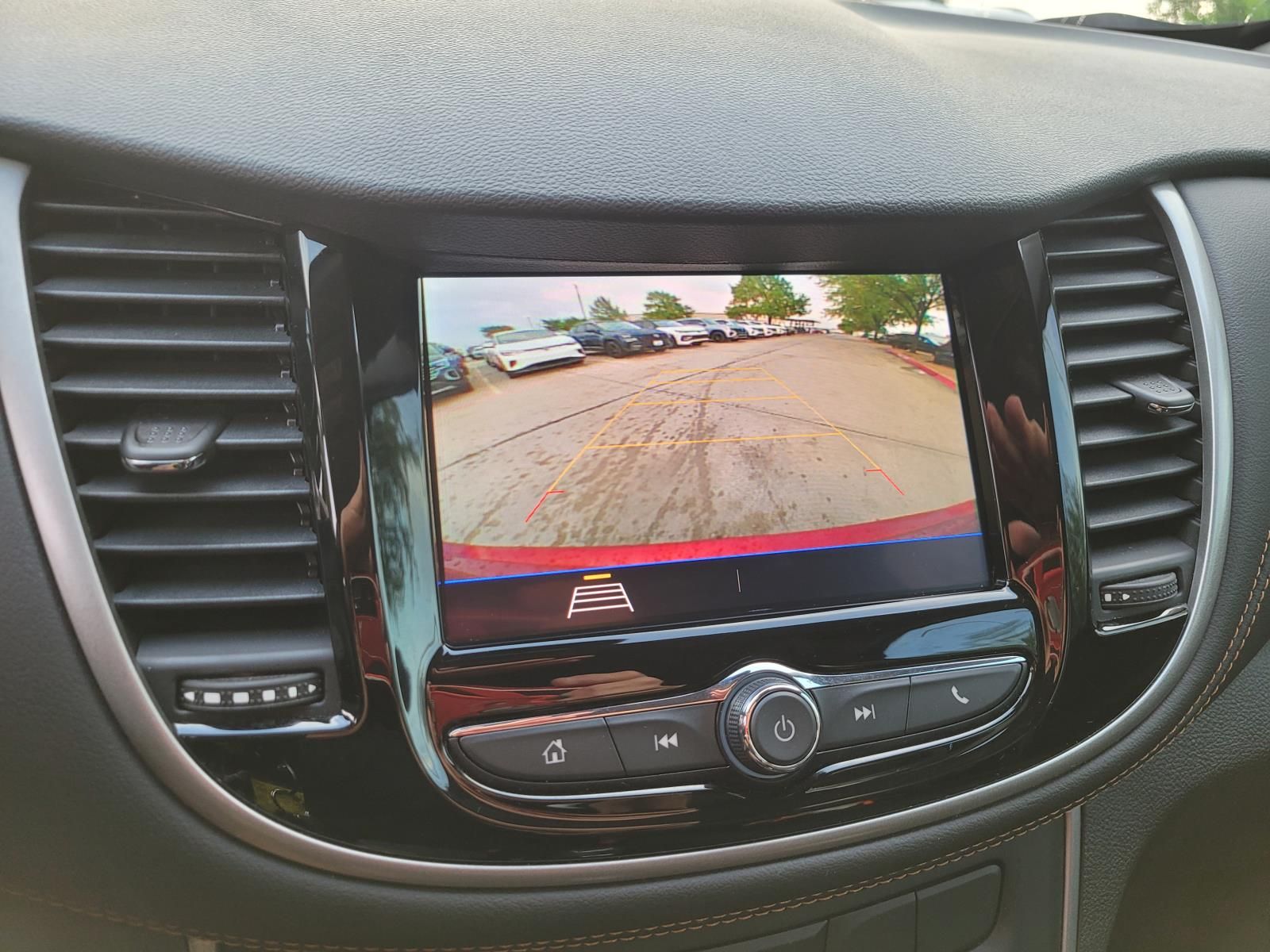 used 2020 Chevrolet Trax car, priced at $10,900