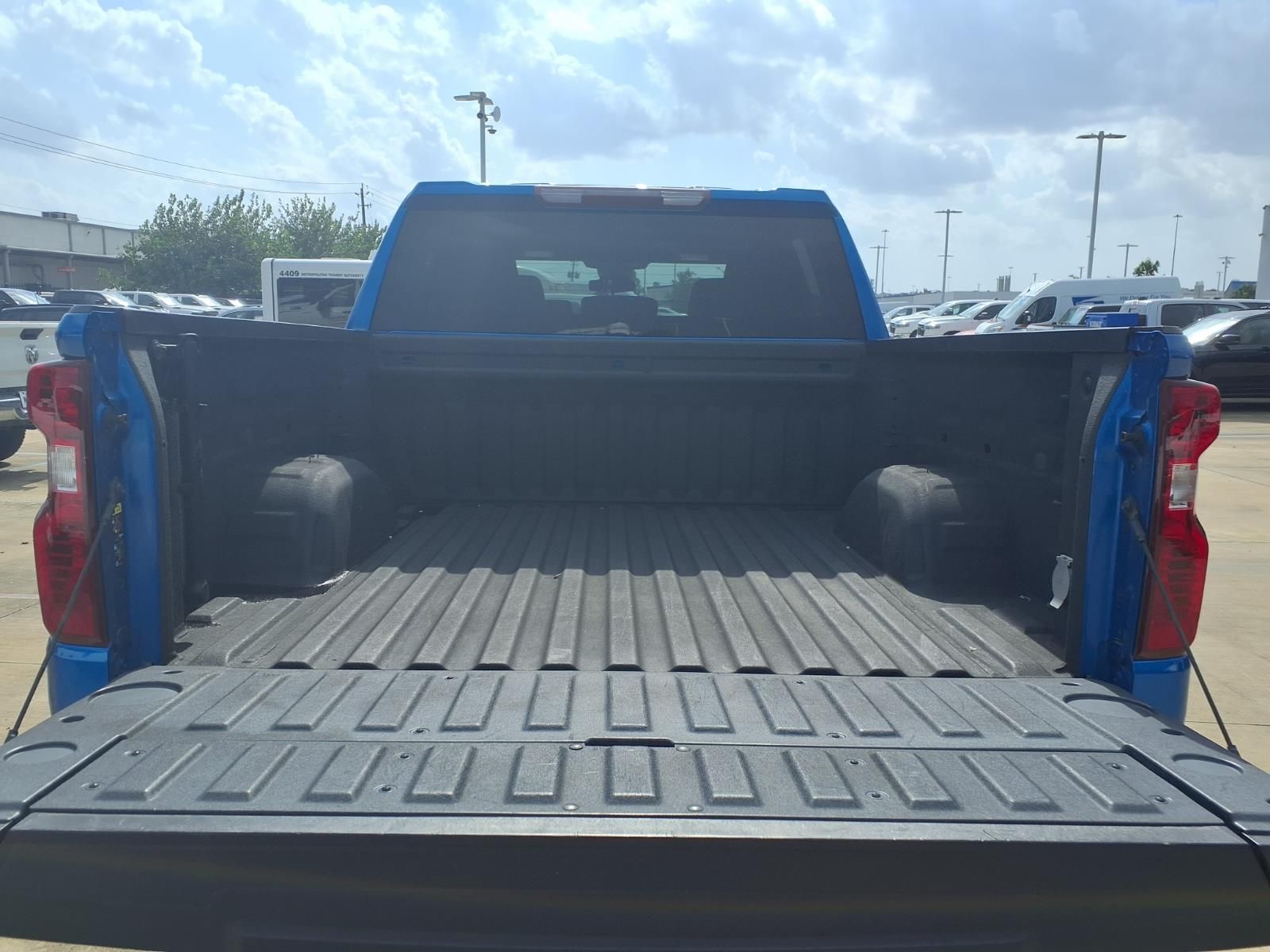 2023 Chevrolet Silverado 1500 Custom Trail Boss - 6