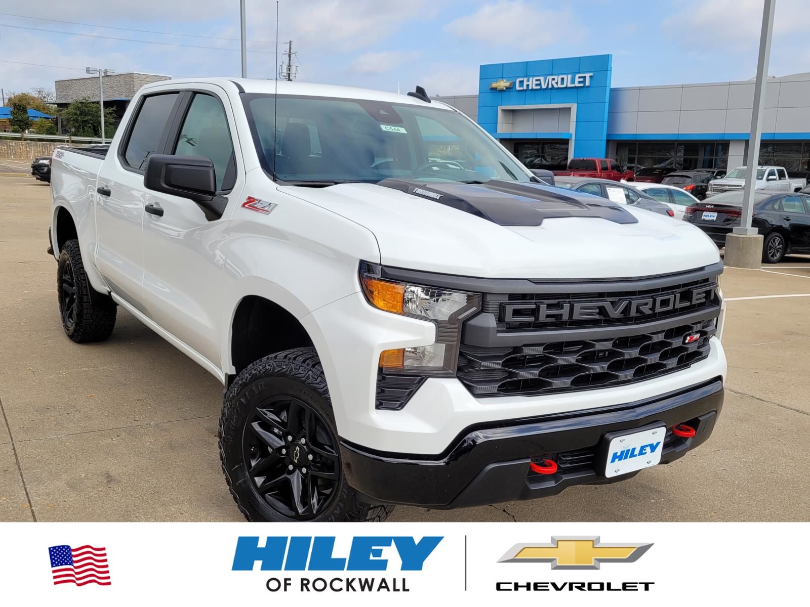 Summit White 2026 Chevrolet Silverado 1500 Pickup Truck Four-Wheel Drive 8-Speed Automatic