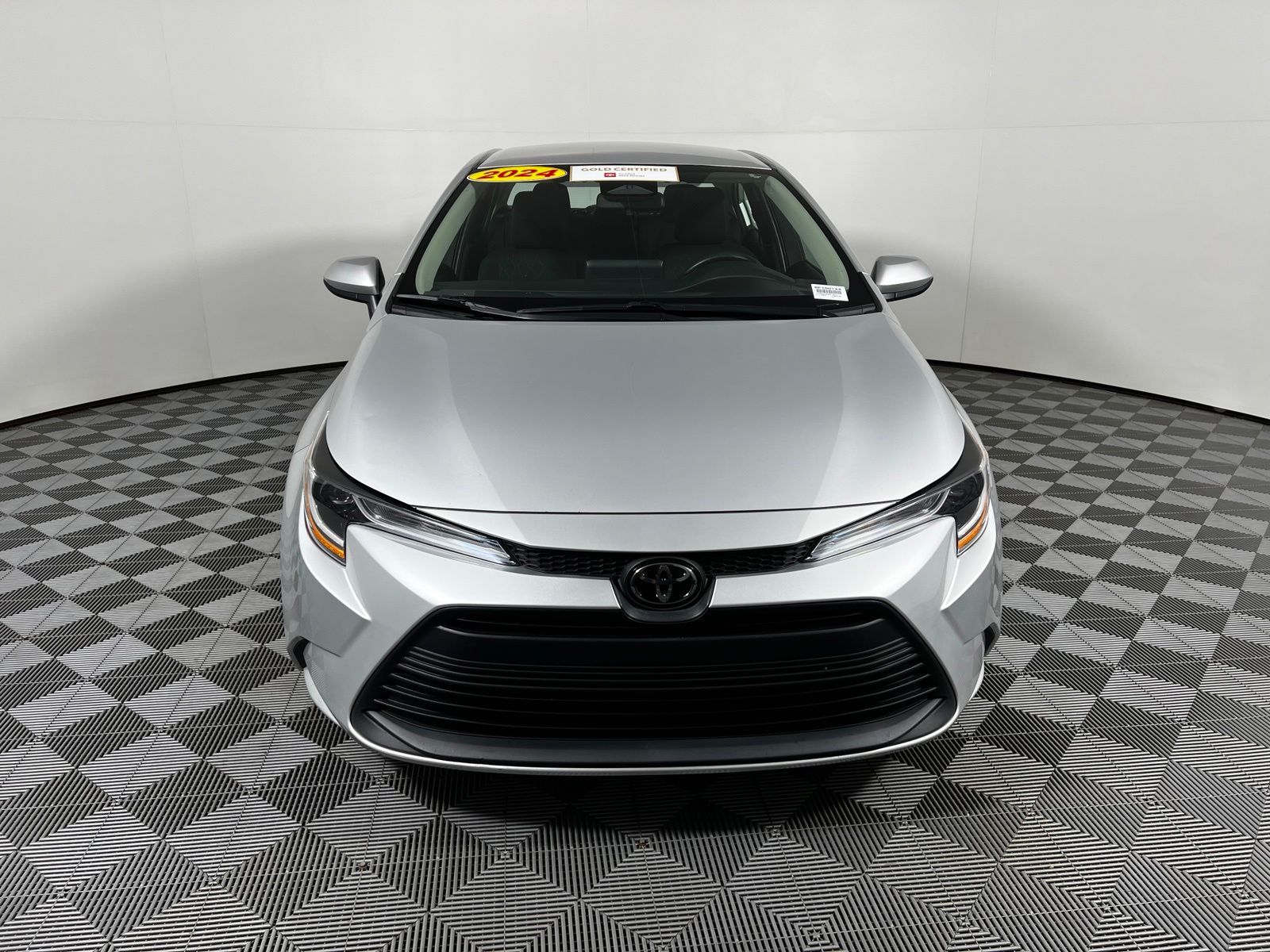 Thumbnail: 2024 Toyota Corolla - 2