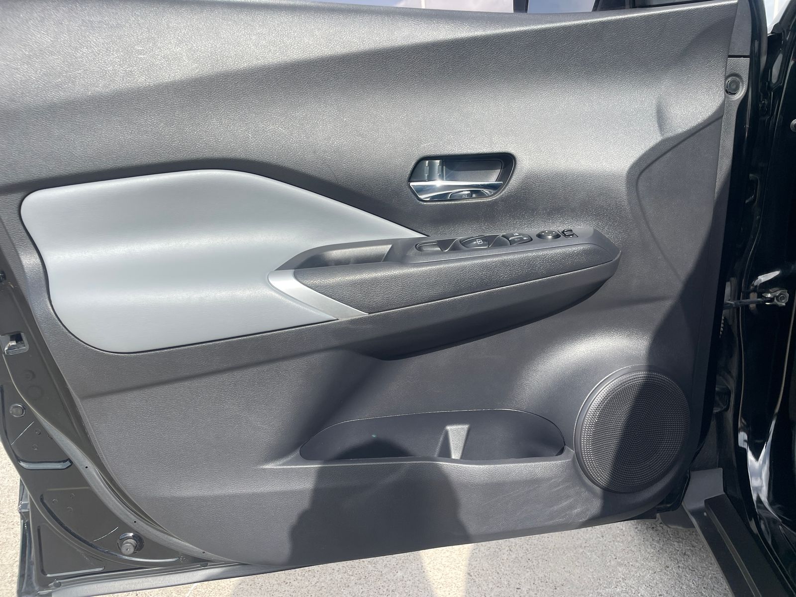 Used 2024 Black Nissan SR image 10