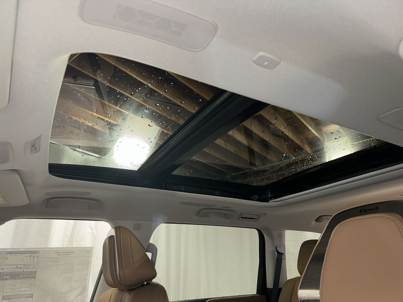 2025 Infiniti QX80 Sensory photo 27