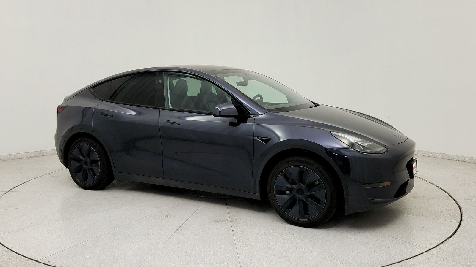 Used 2024 Gray Tesla Long Range image 9