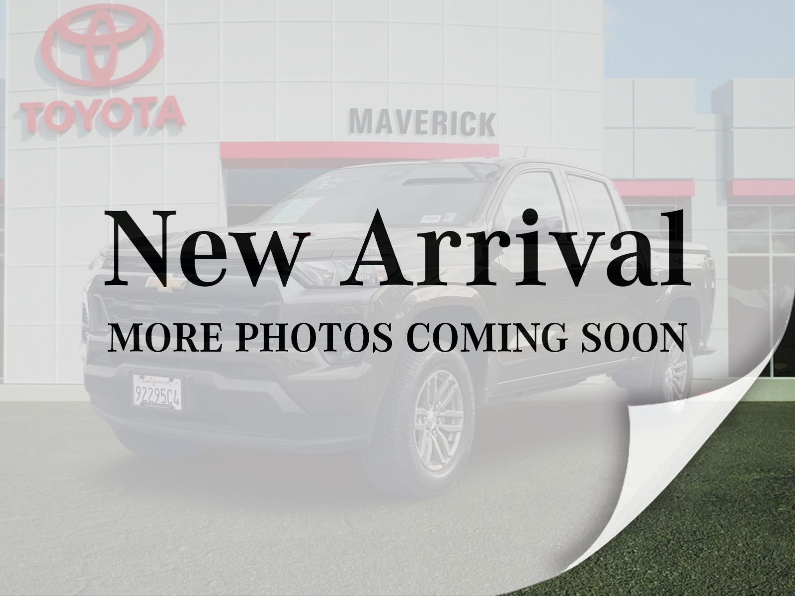 Bronze Metallic 2024 Chevrolet Colorado Pickup Truck 4X2 8-Speed Automatic
