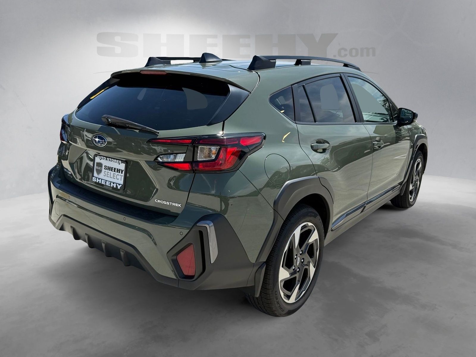 Used 2025 Green Subaru Limited image 13