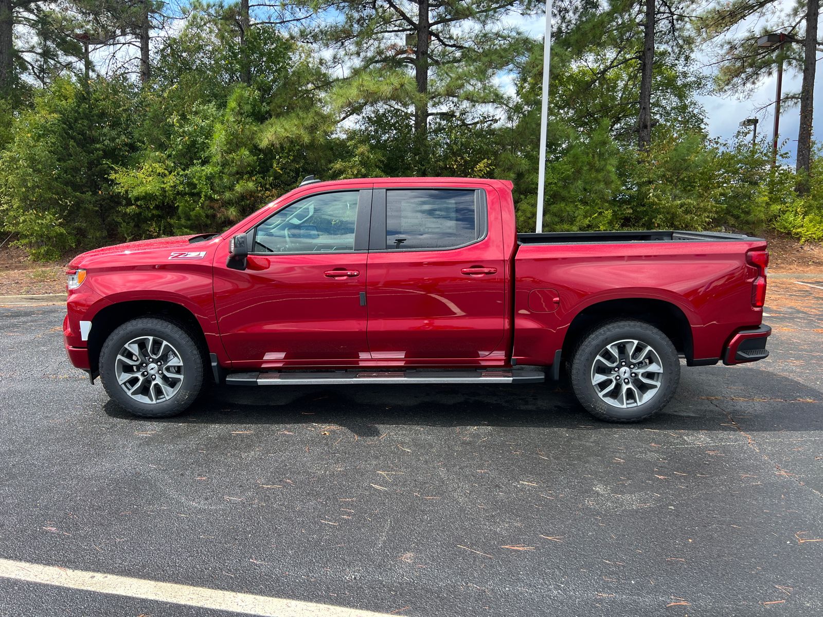 2025 Chevrolet Silverado 1500 RST 8