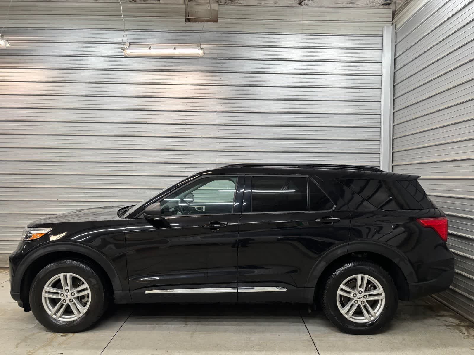 2023 Ford Explorer XLT - Photo 8