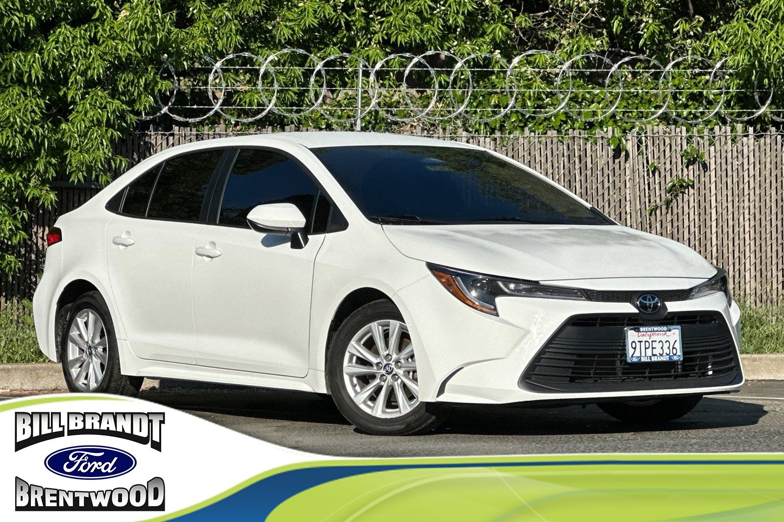 Ice Cap 2025 Toyota Corolla LE FWD Sedan Front-Wheel Drive Continuously Variable Transmission