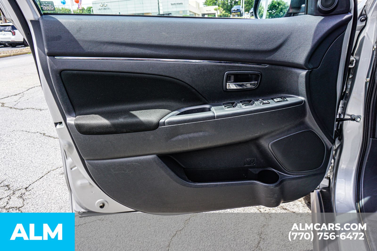 Used 2025 Silver Mitsubishi 2.0 SE image 50