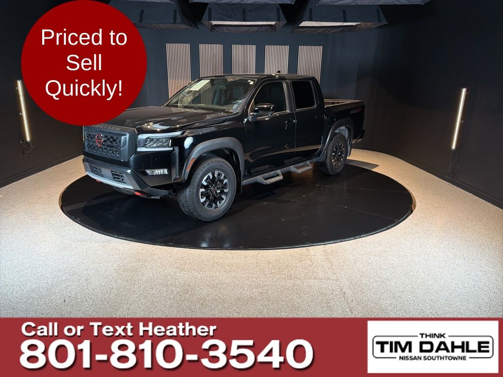 Super Black 2023 Nissan Frontier Pickup Truck Four-Wheel Drive 9-Speed Automatic
