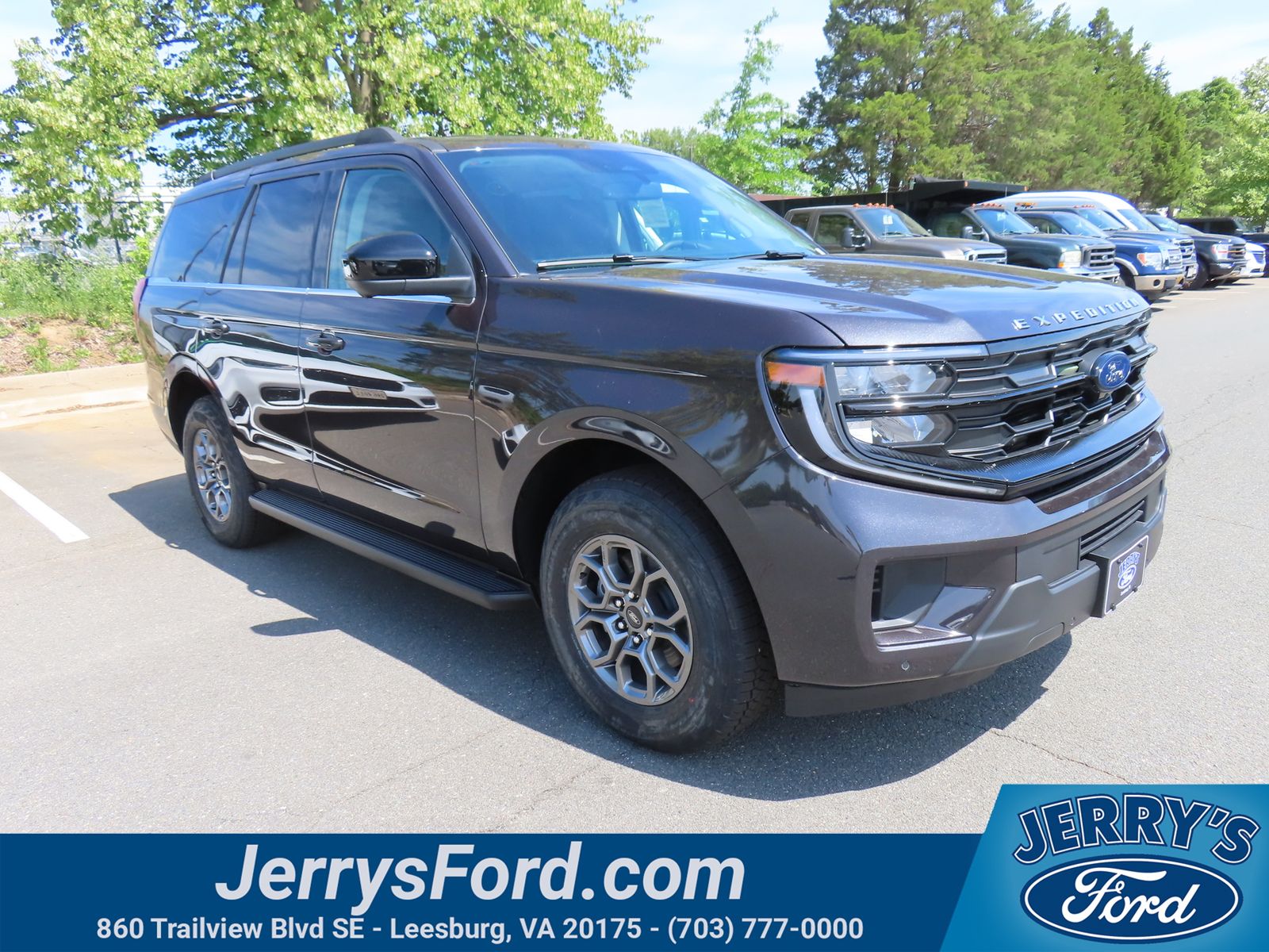 Dark Matter Gray Metallic 2026 Ford Expedition Active 4WD SUV / Crossover Four-Wheel Drive Automatic
