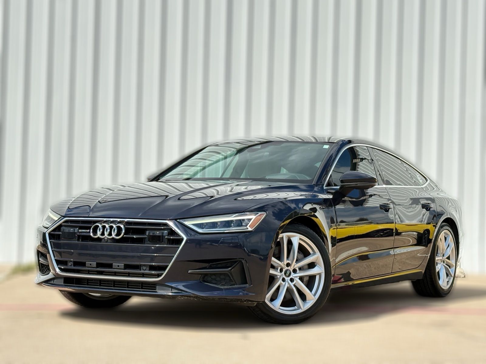 View vehicle photo 3