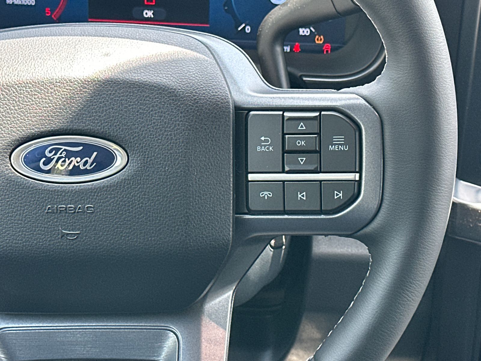 New 2026 Oxford White Ford F-250® Lariat® image 26