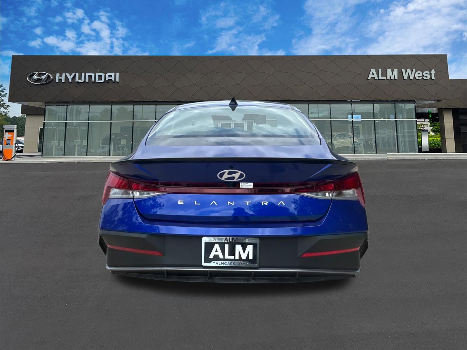 Certified Used 2025 Blue Hyundai SEL Sport image 6